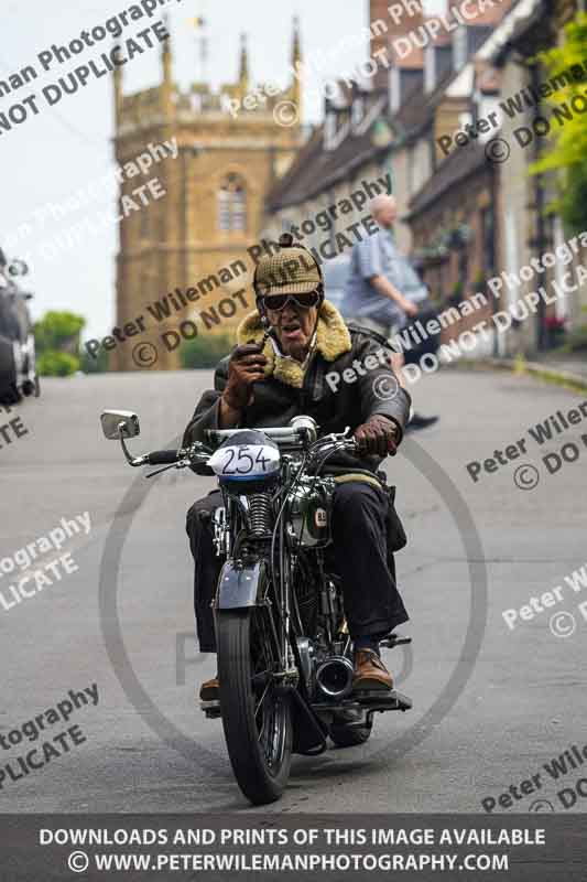 Vintage motorcycle club;eventdigitalimages;no limits trackdays;peter wileman photography;vintage motocycles;vmcc banbury run photographs